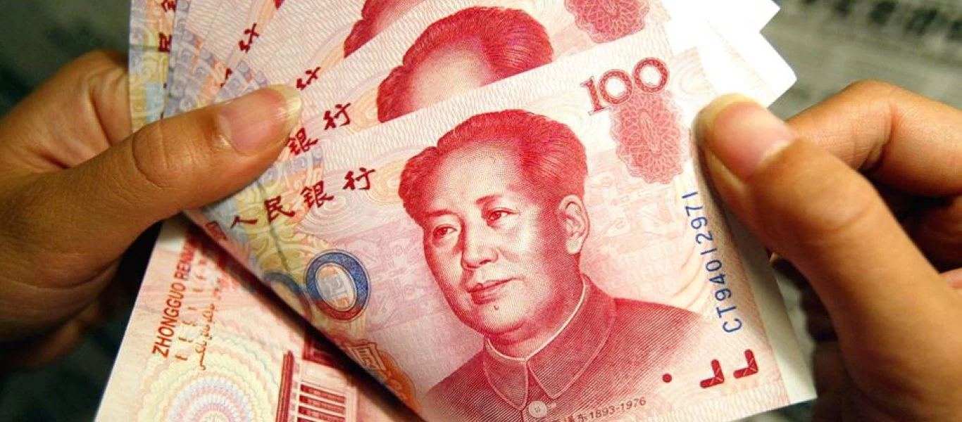 Κίνα: Συνέλαβαν 29χρονο που υπό την επήρεια ναρκωτικών πετούσε χαρτονομίσματα από τον 30ό όροφο